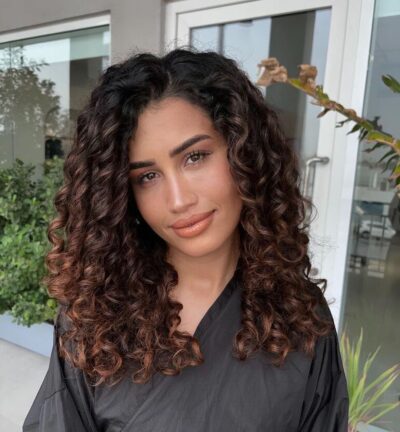 Curly Hairstyles at Top Dubai Salon