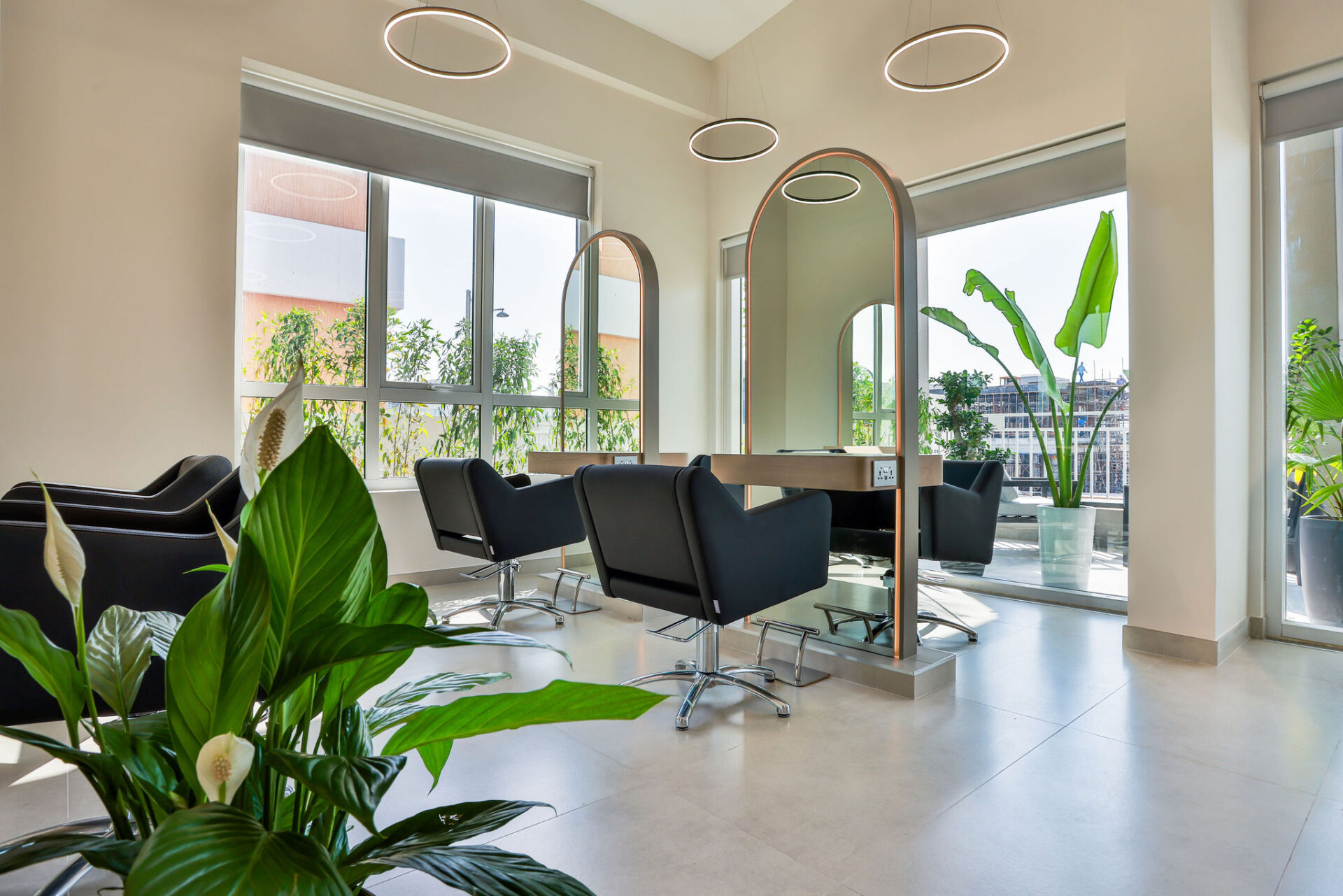 BEST HAIR SALON IN DUBAI AT THE NEST, JUMEIRAH BEST HAIR SALON IN DUBAI AT THE NEST, JUMEIRAH
